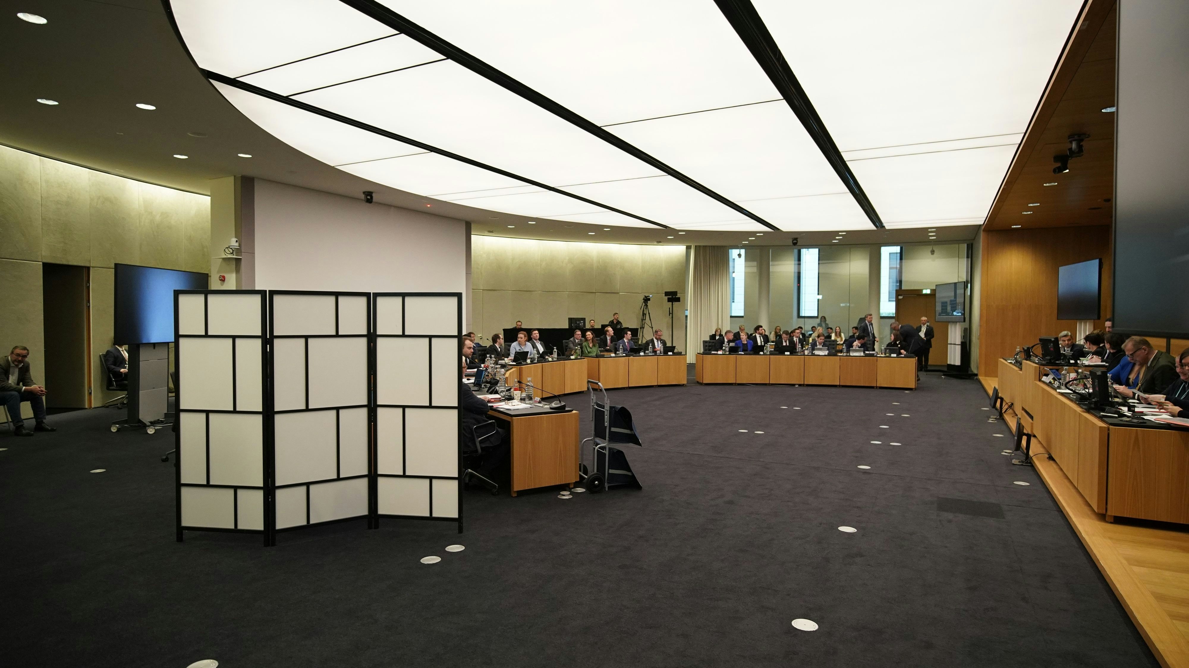 Heute.at - U-Ausschuss der FPÖ startet früher als gedacht