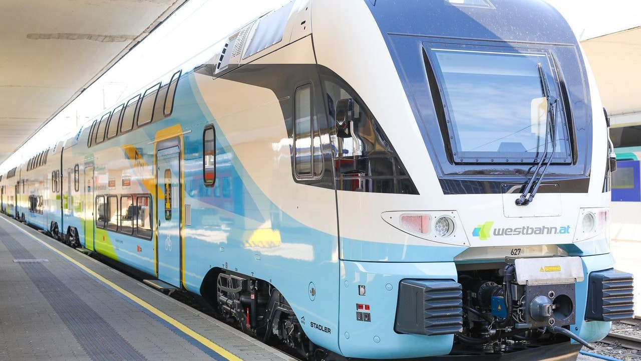 Heute.at - Westbahn rauscht durch – Lokführer vergisst Haltestelle