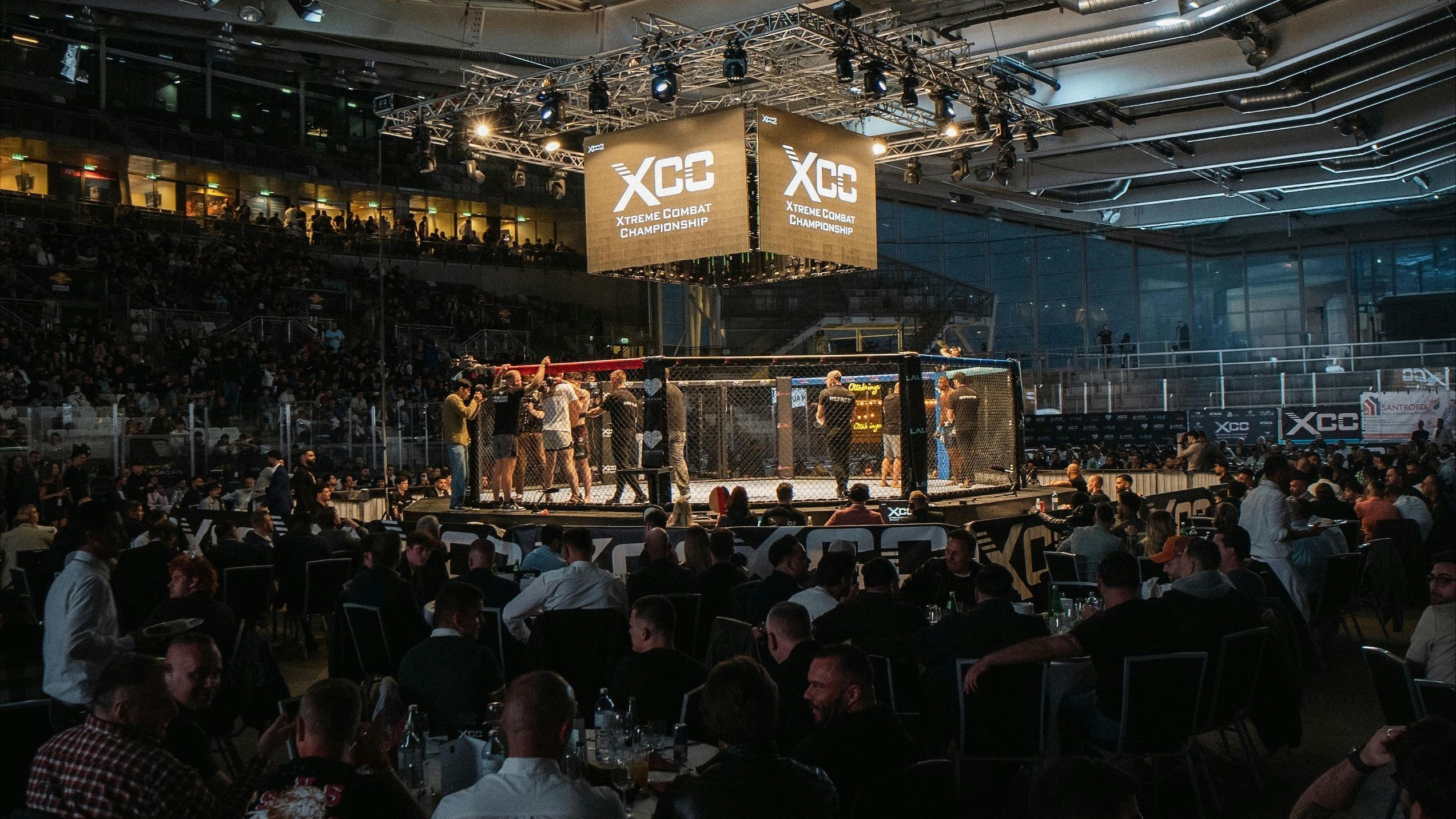 Heute.at - Ausnahmezustand in der STEFFL Arena!