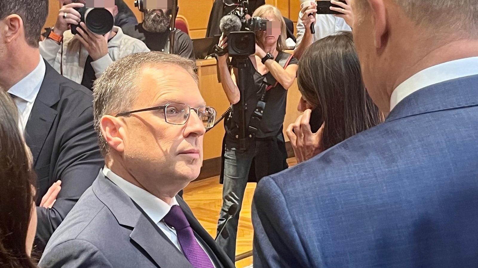 Heute.at - Beschwerde möglich! Wöginger muss nun doch noch zittern