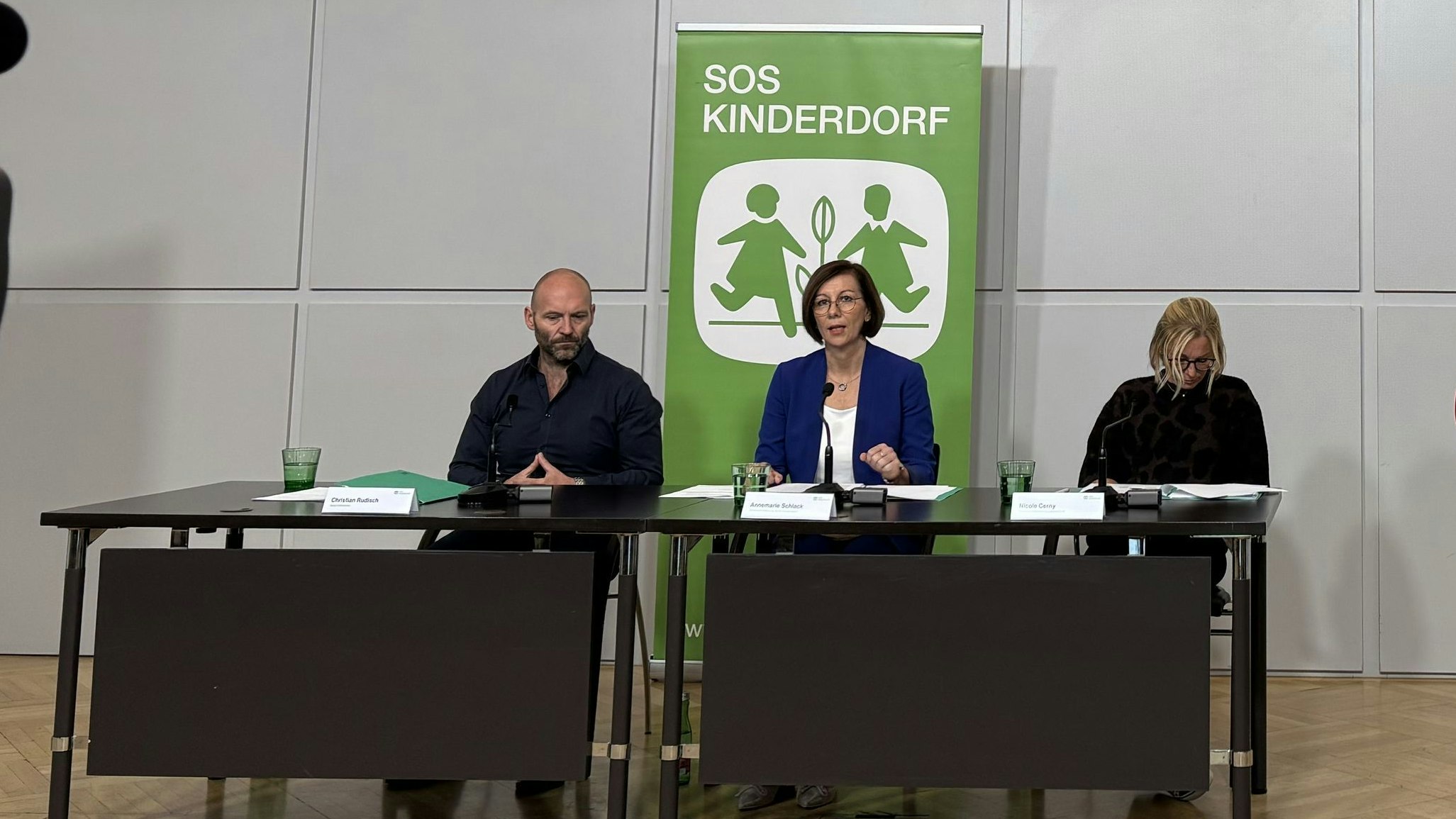 Heute.at - Reinen Tisch – Kommission durchleuchtet Kinderdorf