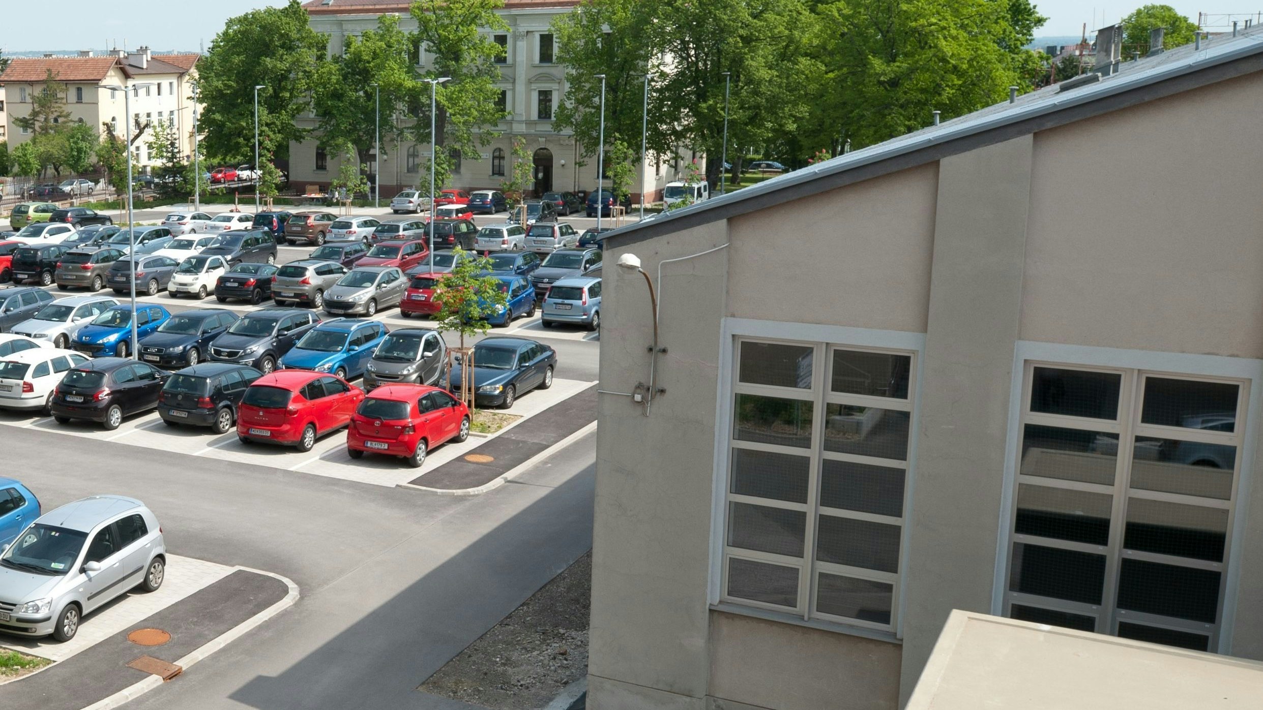 Heute.at - Parknot – Grüne Zone in Mödling soll 2026 kommen