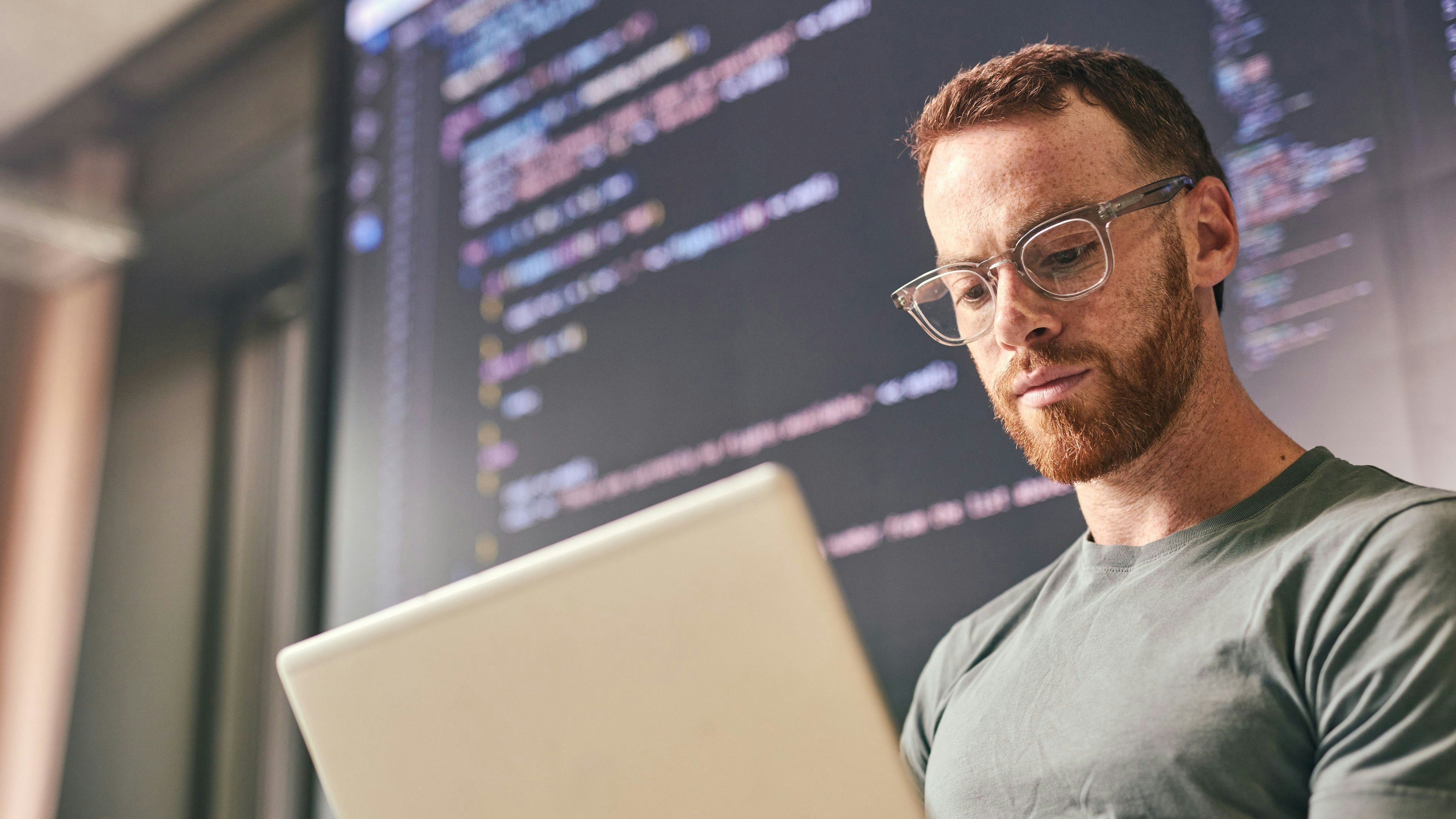 Heute.at - Firmenpleiten steigen – KI befeuert das Insolvenzrisiko