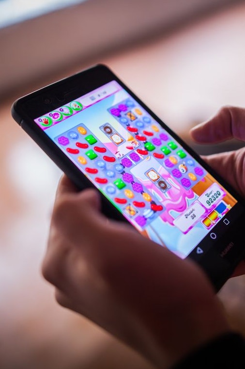 AppLovin wurde vor allem mit Werbung in Handyspielen groß, nicht immer möglicherweise mit legalen Mitteln
