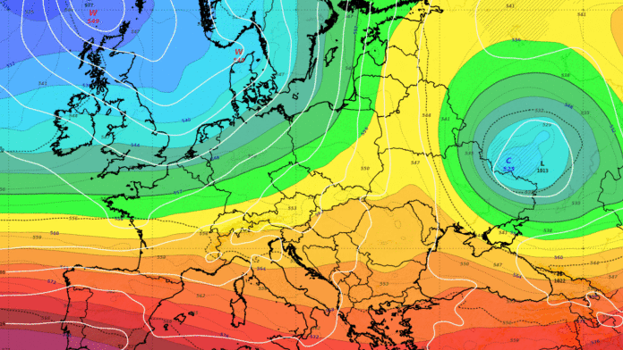 Heute.at - Neue Karte zeigt, wie Kaltfront nach Österreich zieht