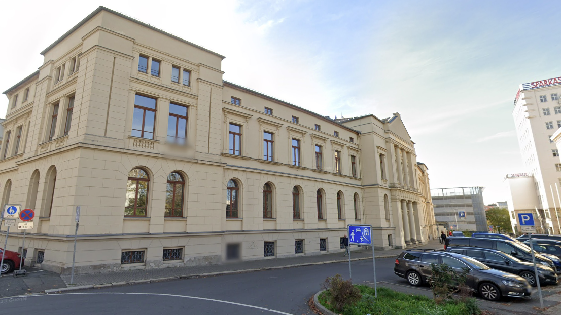 Heute.at - Frau in Straßenbahn angezündet – Prozess gegen Ehemann