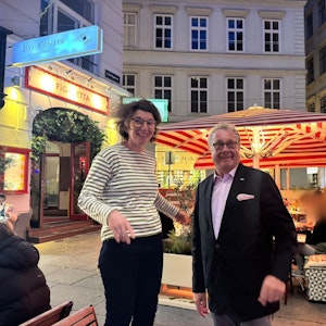 Wenn ein Schnitzelwirt Pizza macht: Auch frittiert isst es, wie es ist