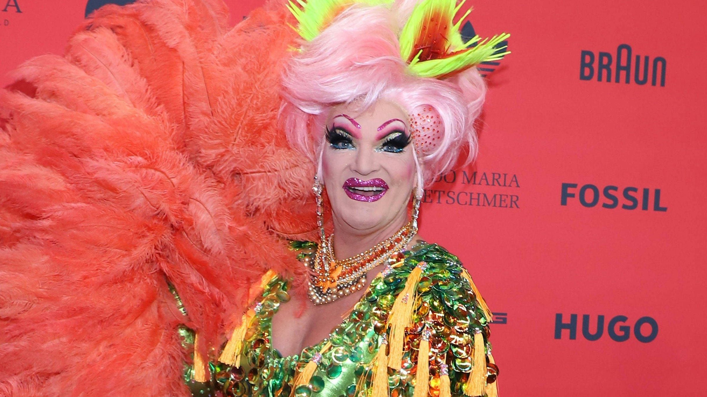 Heute.at - Absurder Preis für Autogramm von Olivia Jones im Netz