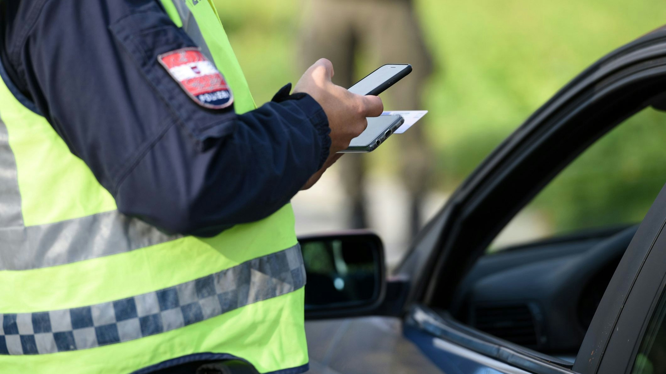 Heute.at - 144km/h im 70er! Polizei geht Raser ins Netz