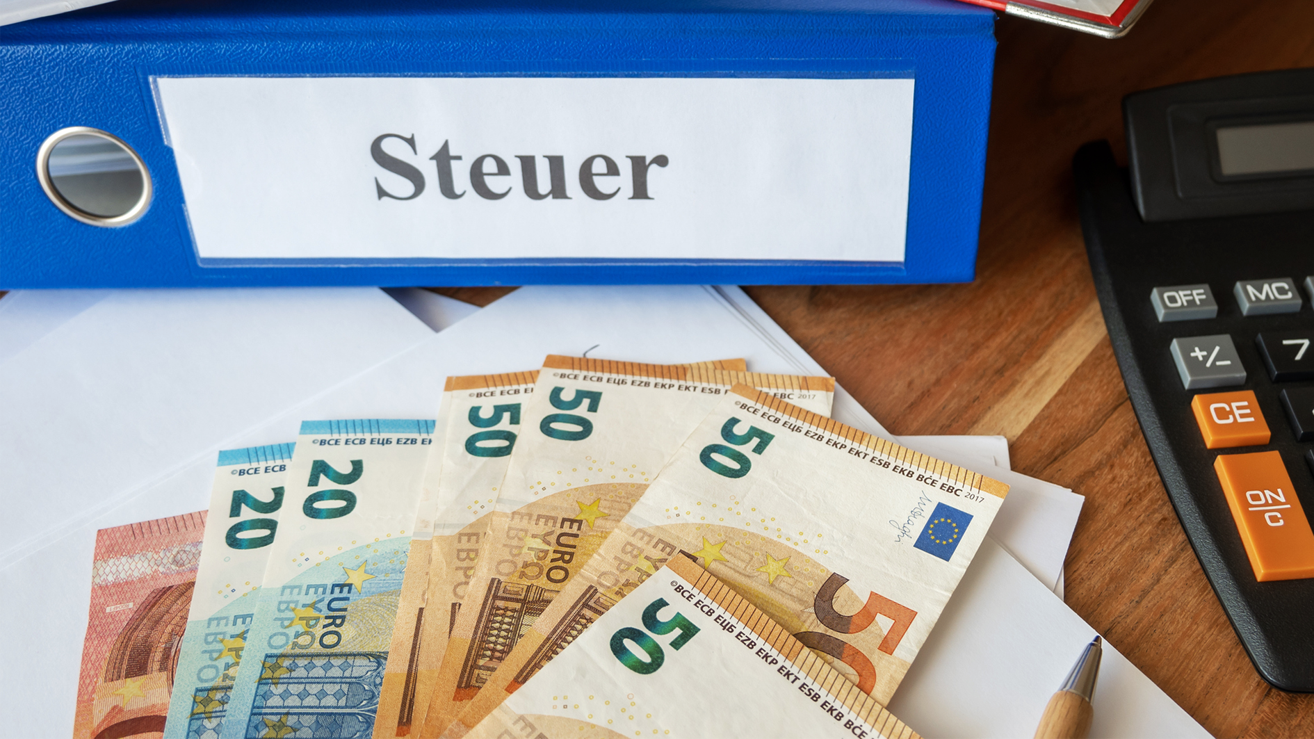 Heute.at - Mehr Steuern – wer viel arbeitet, soll nun draufzahlen