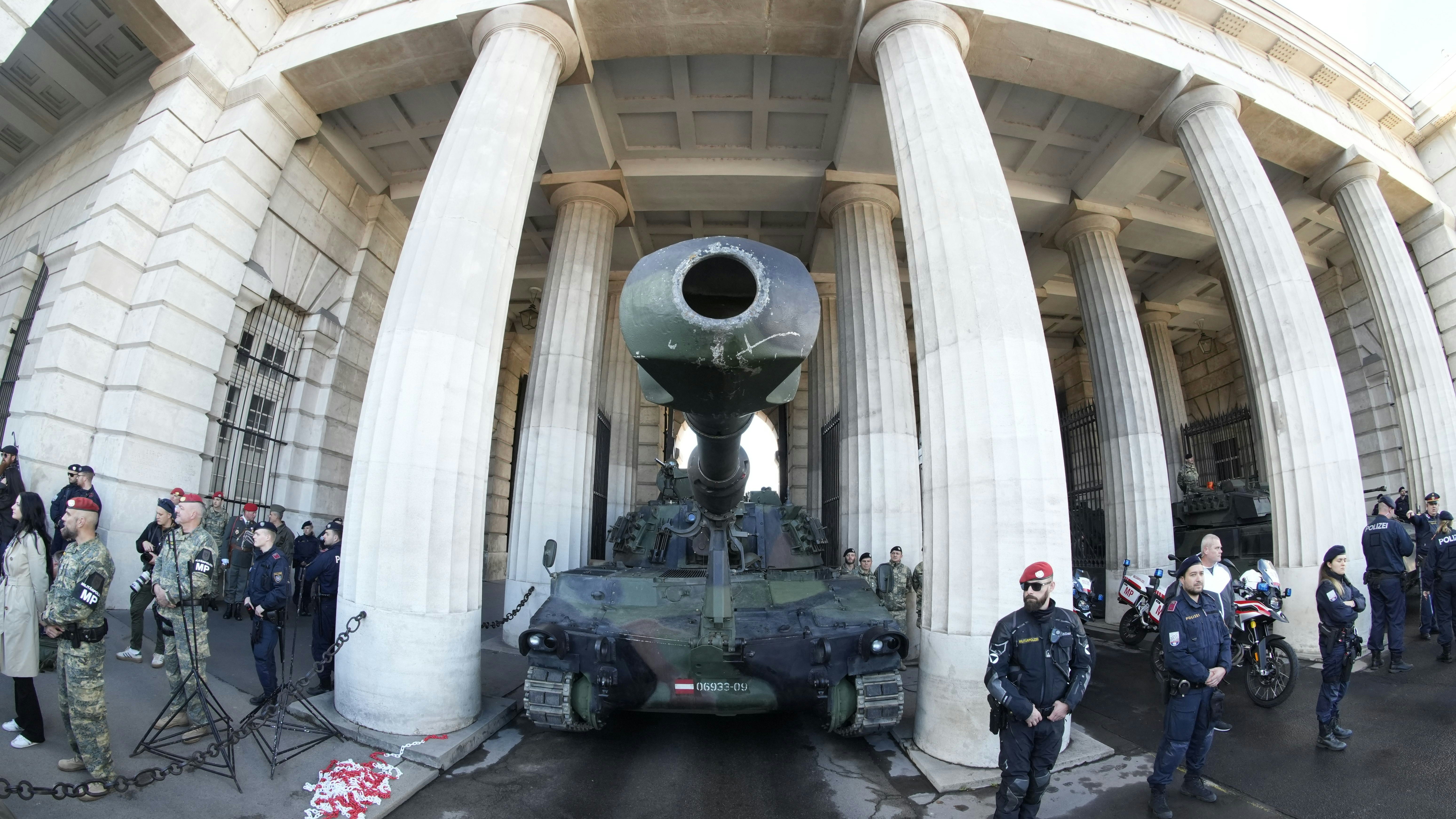 Leistungsschau des Heeres am Heldenplatz in Wien.