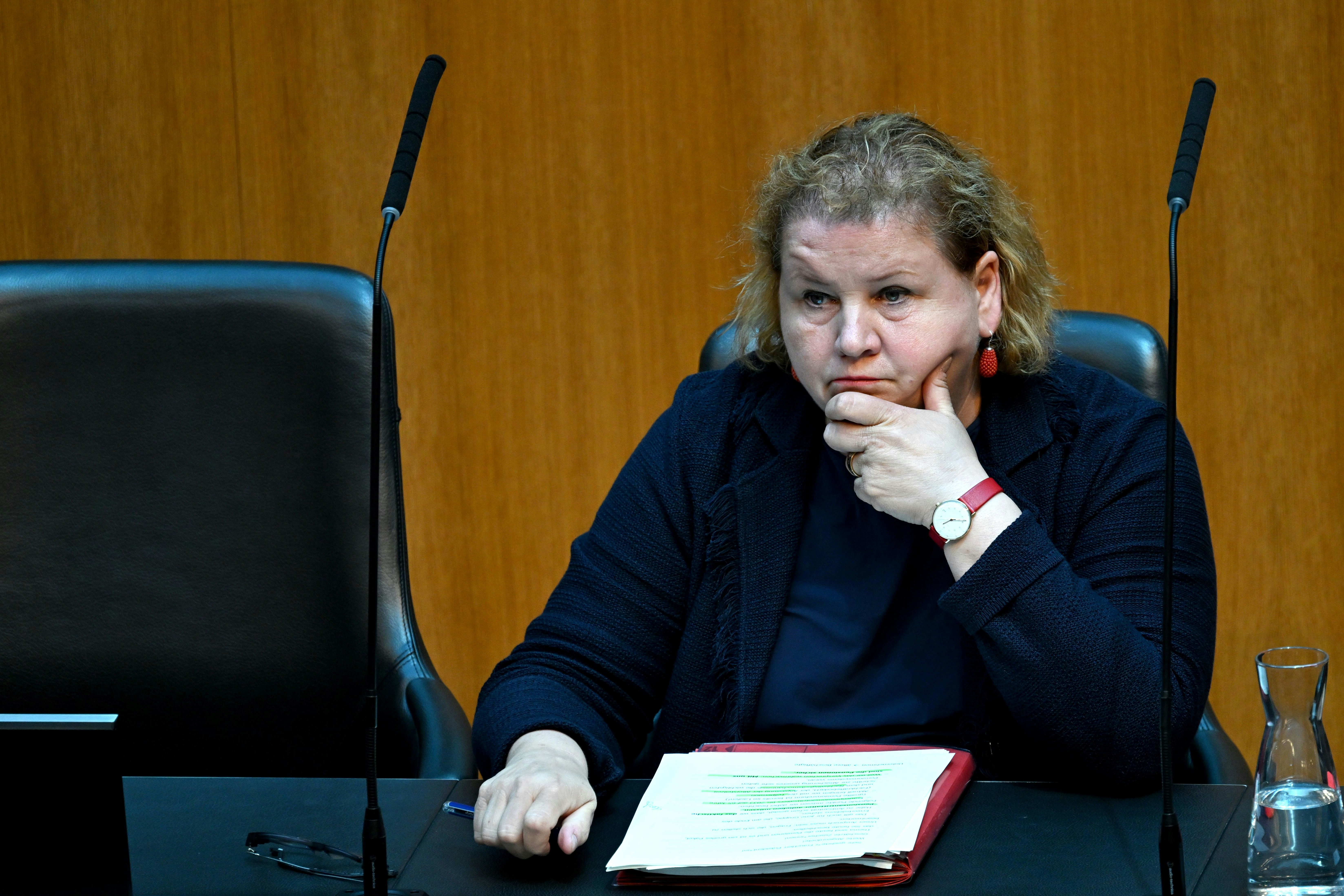 Möchte sich kommende Woche mit den neun Gesundheitslandesräten beraten: Ministerin Korinna Schumann