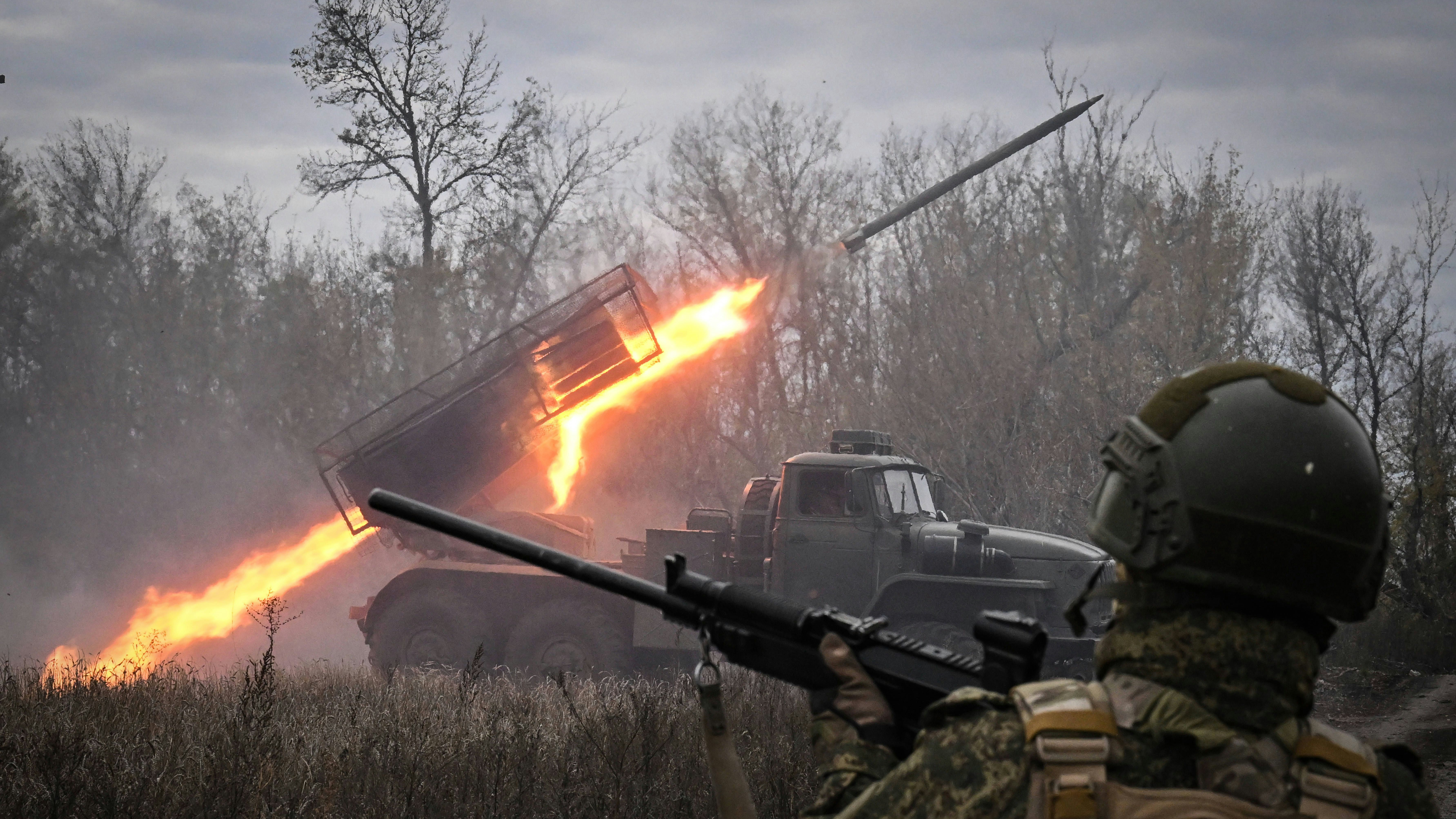 Heute.at - Ukraine fliegt massiven Angriff auf Ziele in Moskau