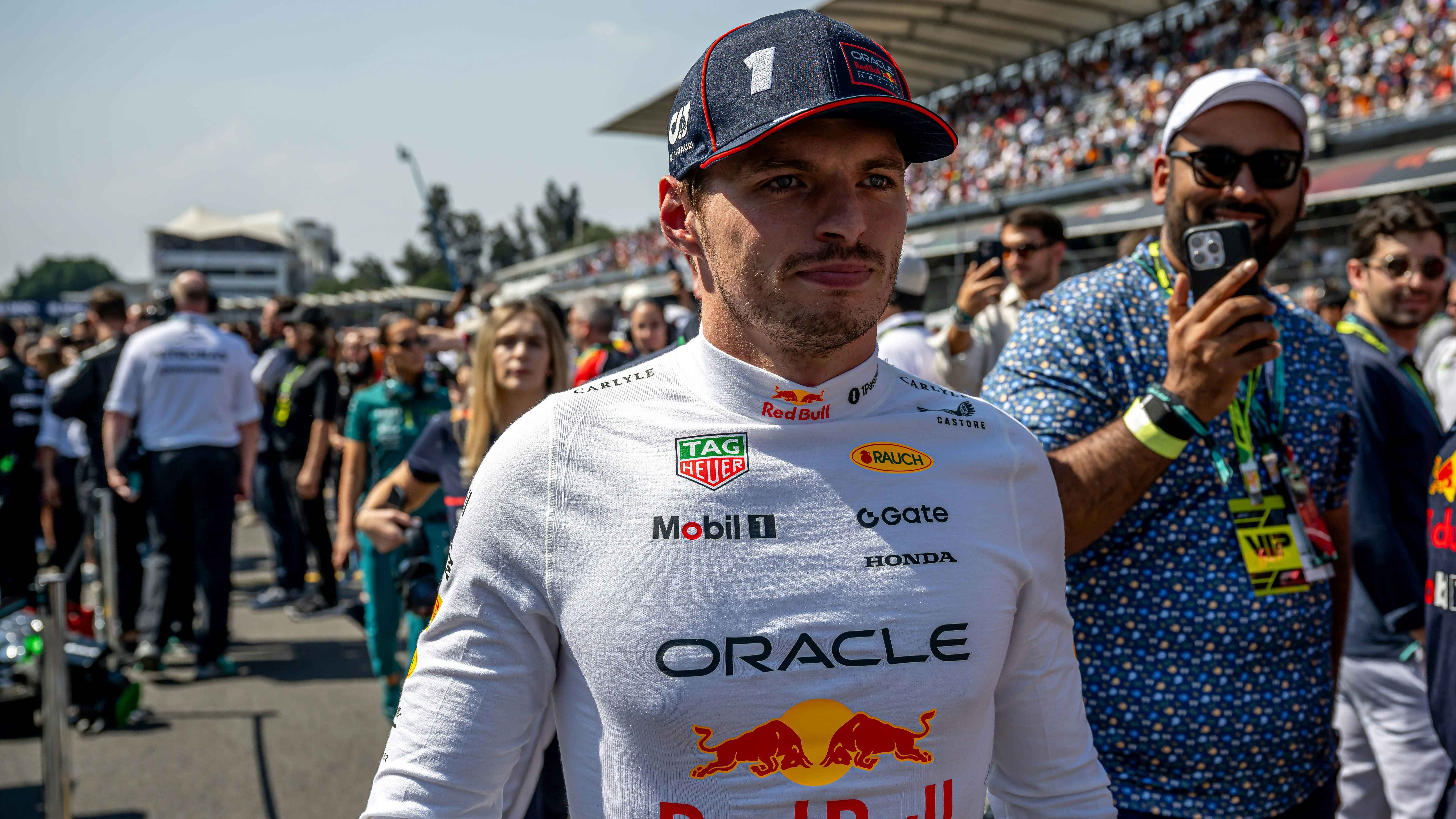 Heute.at - Wegen Verstappen! Red Bull vertagt Piloten-Poker