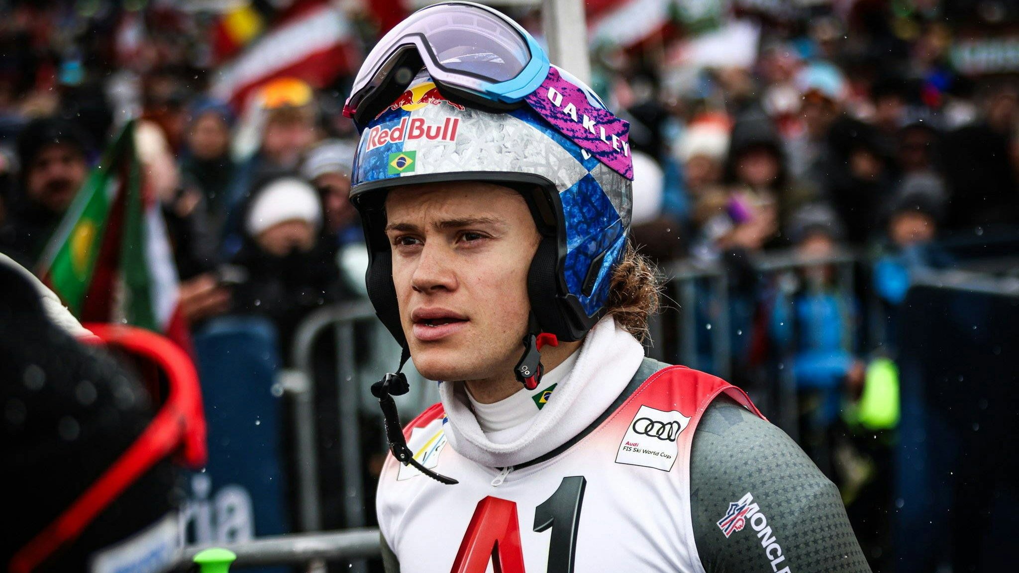 Heute.at - Dramatisch!: Ski-Superstar in Unfall verwickelt