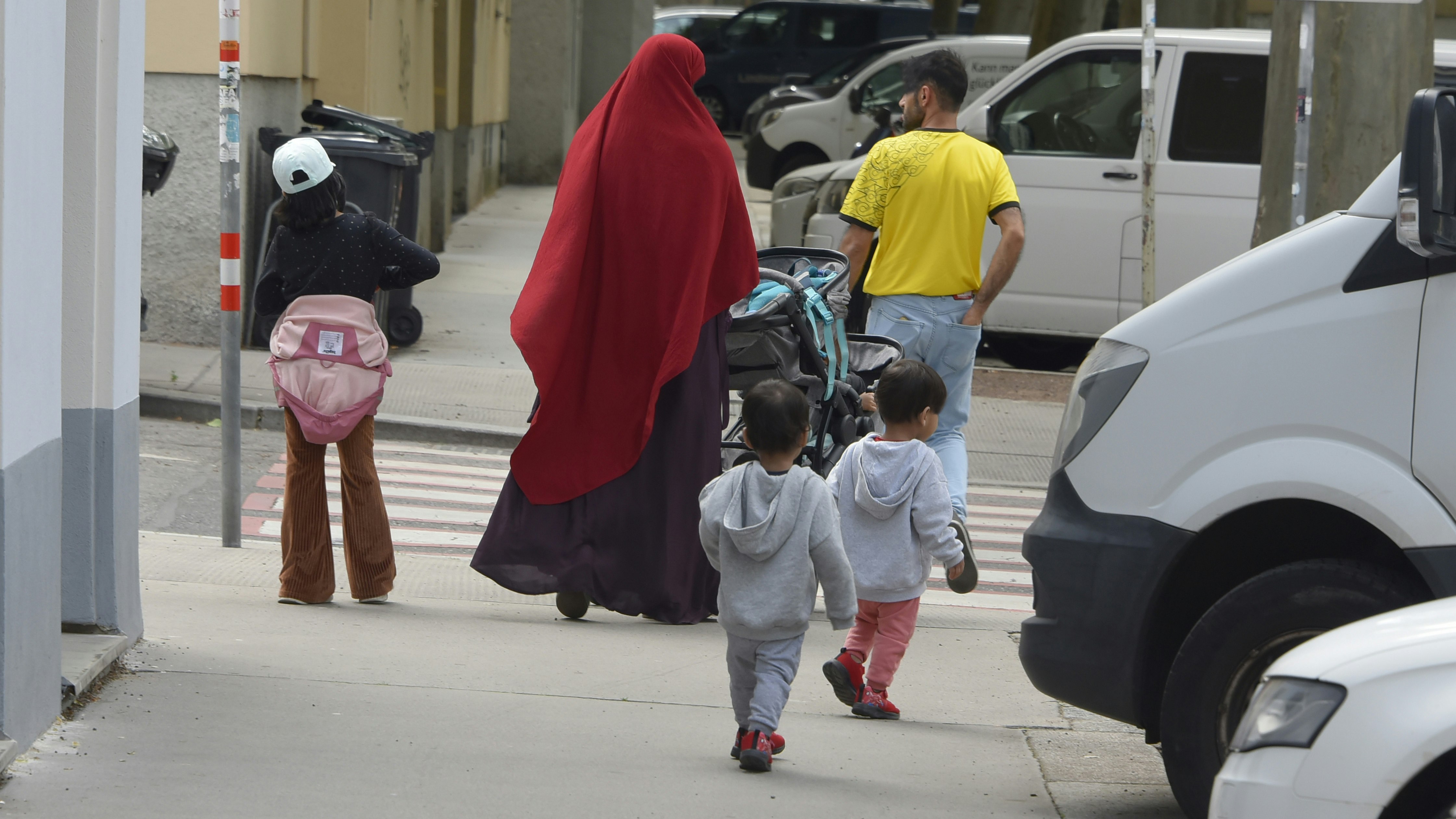 Heute.at - Rauswurf aus Mindestsicherung! Asyl-Lobby schlägt Alarm